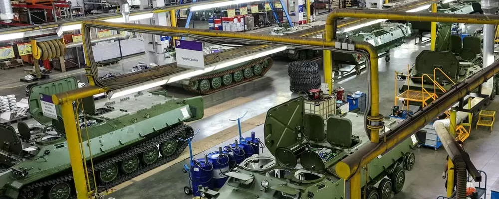 Defence Industry: Production of Military Vehicles and Weapons Using CNC Machinery | NAS KALIP Plastik Kalıp ve Makine Yedek Parça